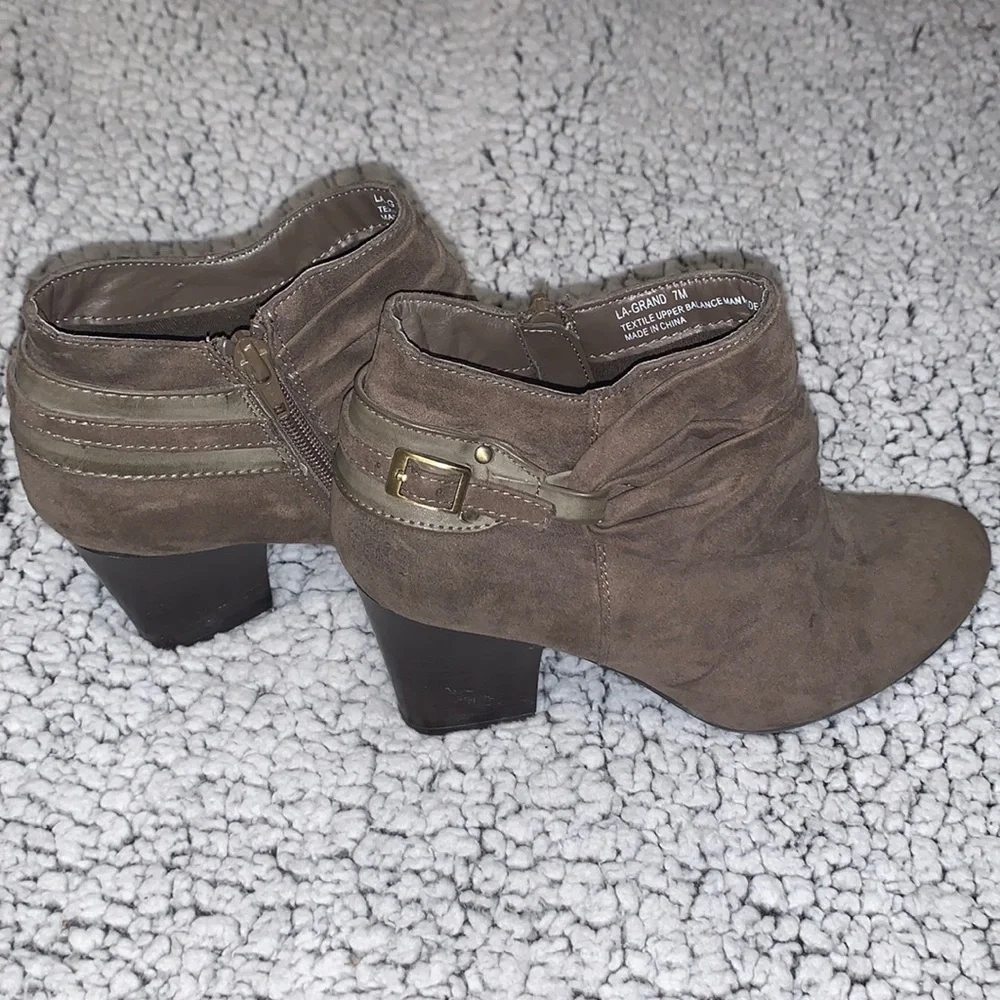 Booties - Picture 3 of 5